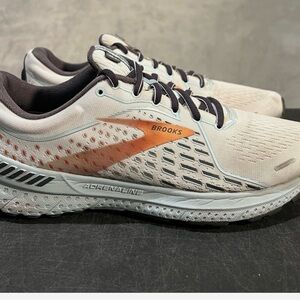 Women’s Size 9 D Brooks Adrenaline GTS 21 Alloy/Light Blue/White